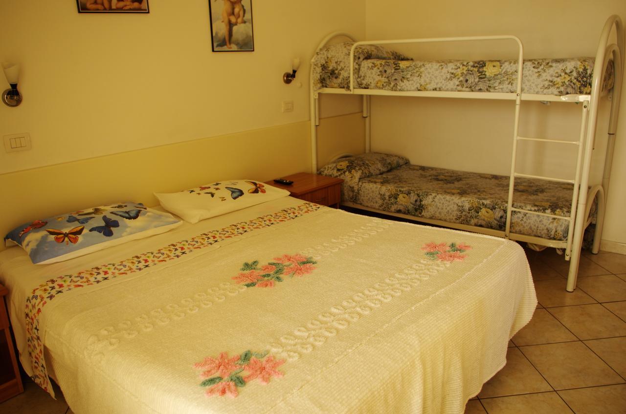 Hotel La Playa San Benedetto del Tronto Exterior photo